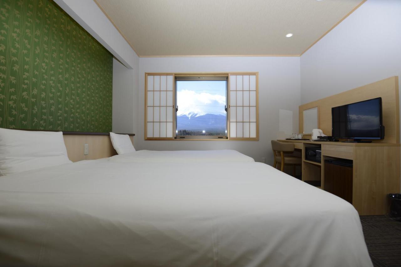 Fujikawaguchiko Resort Hotel Exterior photo